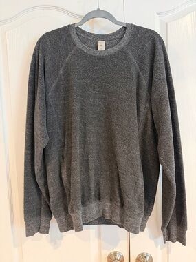 ALO Yoga Women's Dark Charcoal Crew Sweatshirt